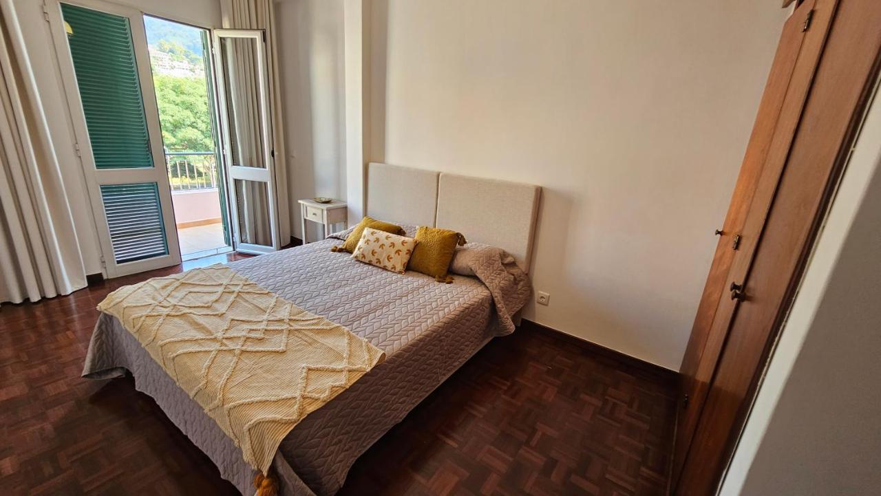 Garden And Seaview Apartment - Free Parking 푼샬 외부 사진